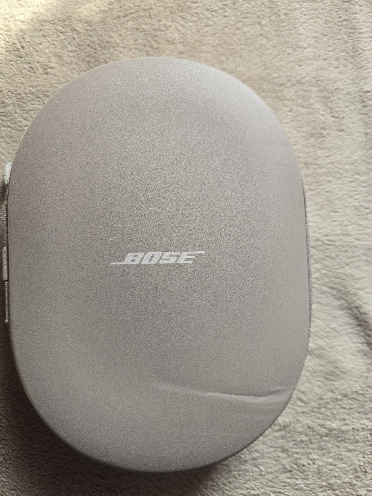 Bose Quiet Comfort Ultra Carrying Case - Beige