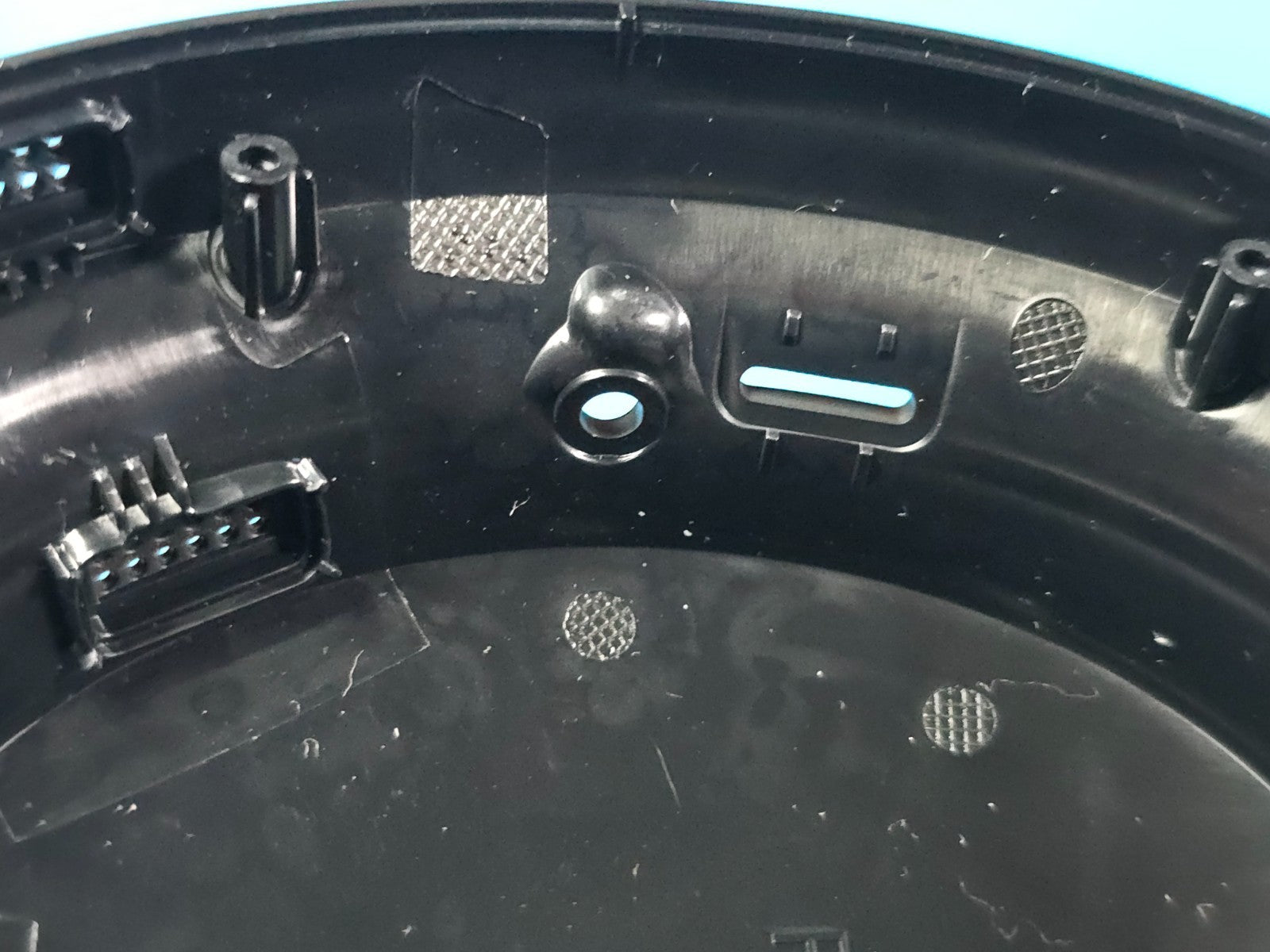 Bose Quietcomfort Ultra Headphones - Replacement Earcup Housing - Black