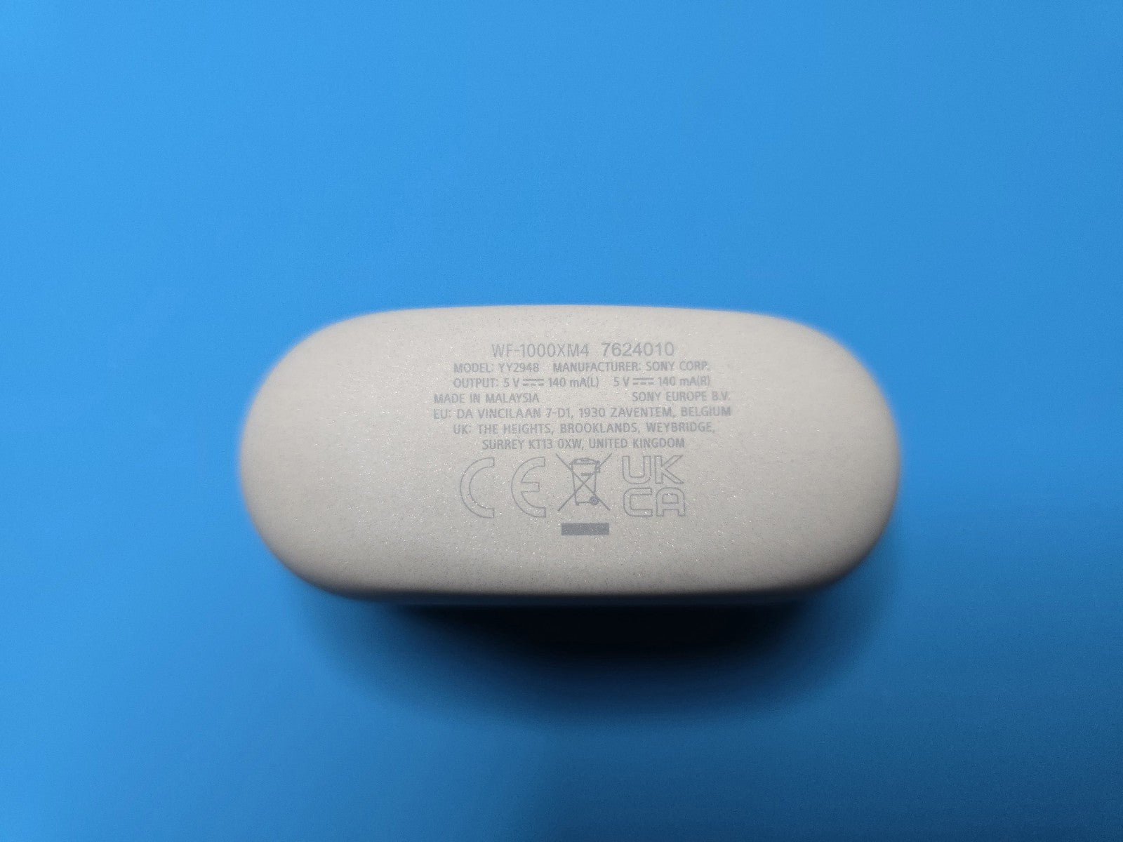 Charging Case ONLY Sony WF-1000XM4 *BRAND NEW BATTERY* - Silver/Beige