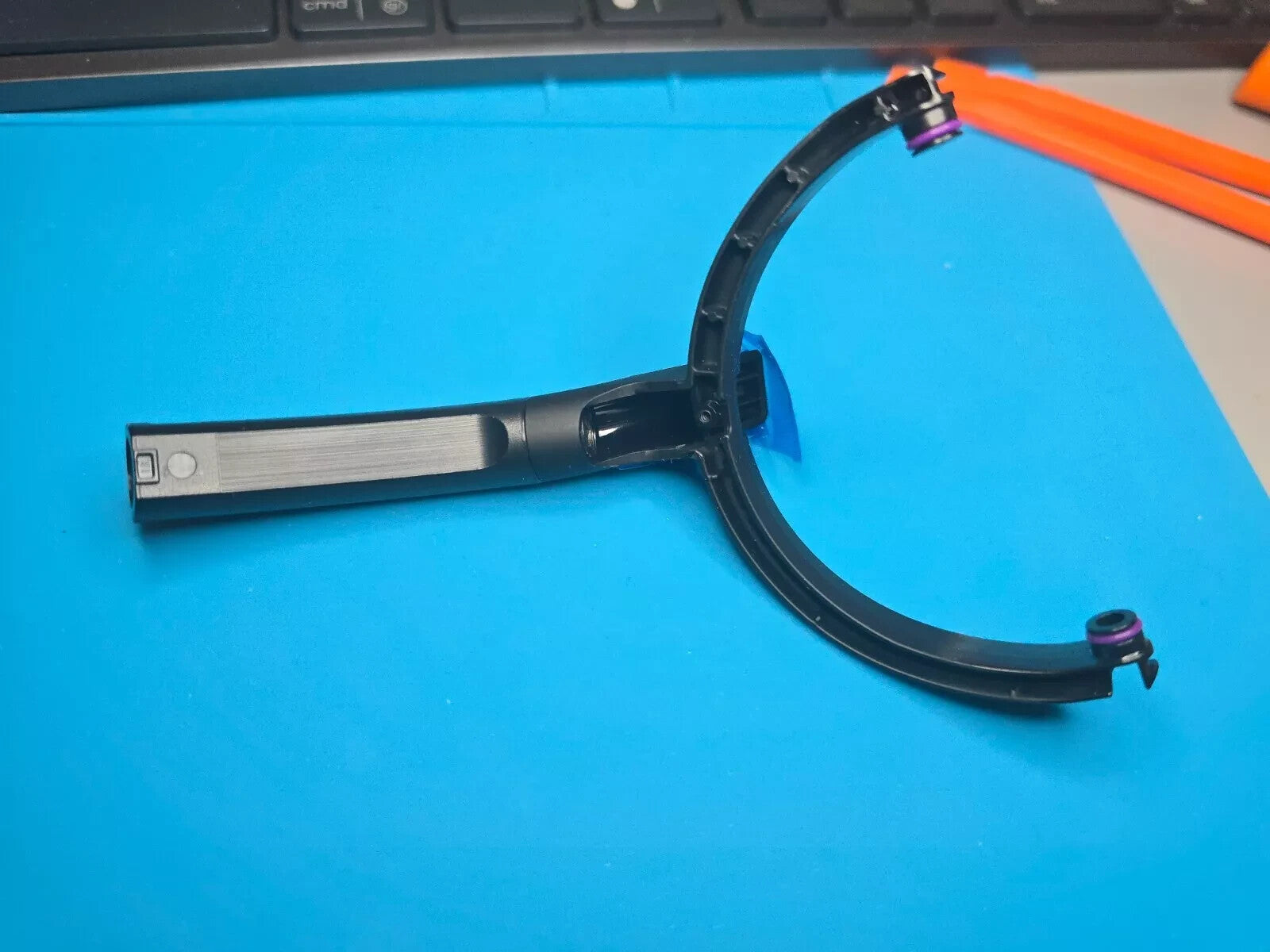 Sony WH-1000XM5 Hinge Swivel Bracket for Earcups - (L) or (R) - Black