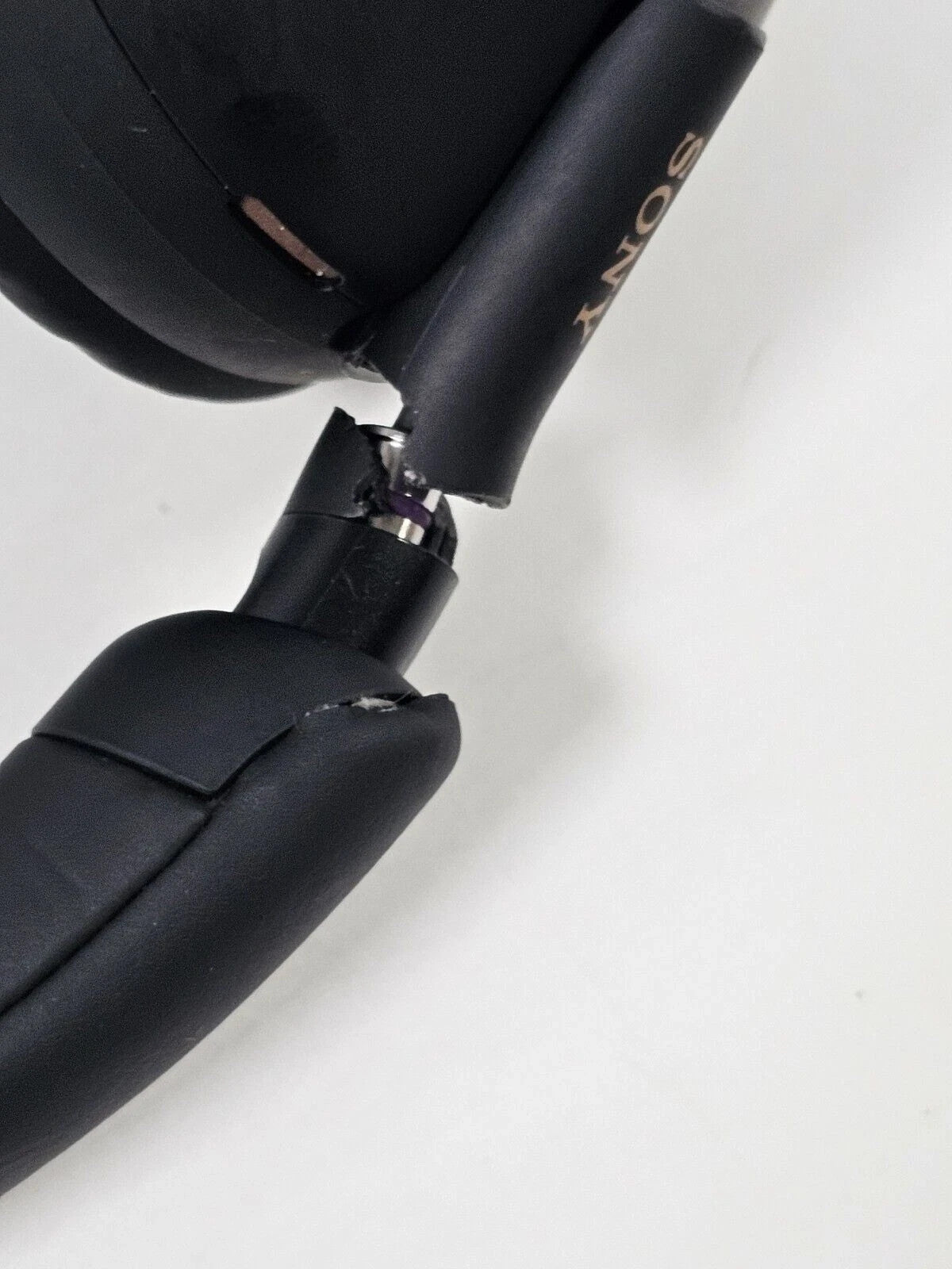 Sony WH-1000XM5 Replacement Service of Broken Swivel Bracket/Hinge - (L) or (R)