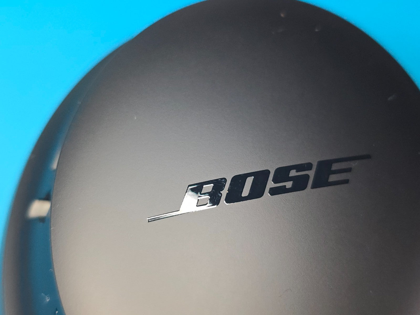 Bose Quietcomfort Ultra Headphones - Replacement Earcup Housing - Black