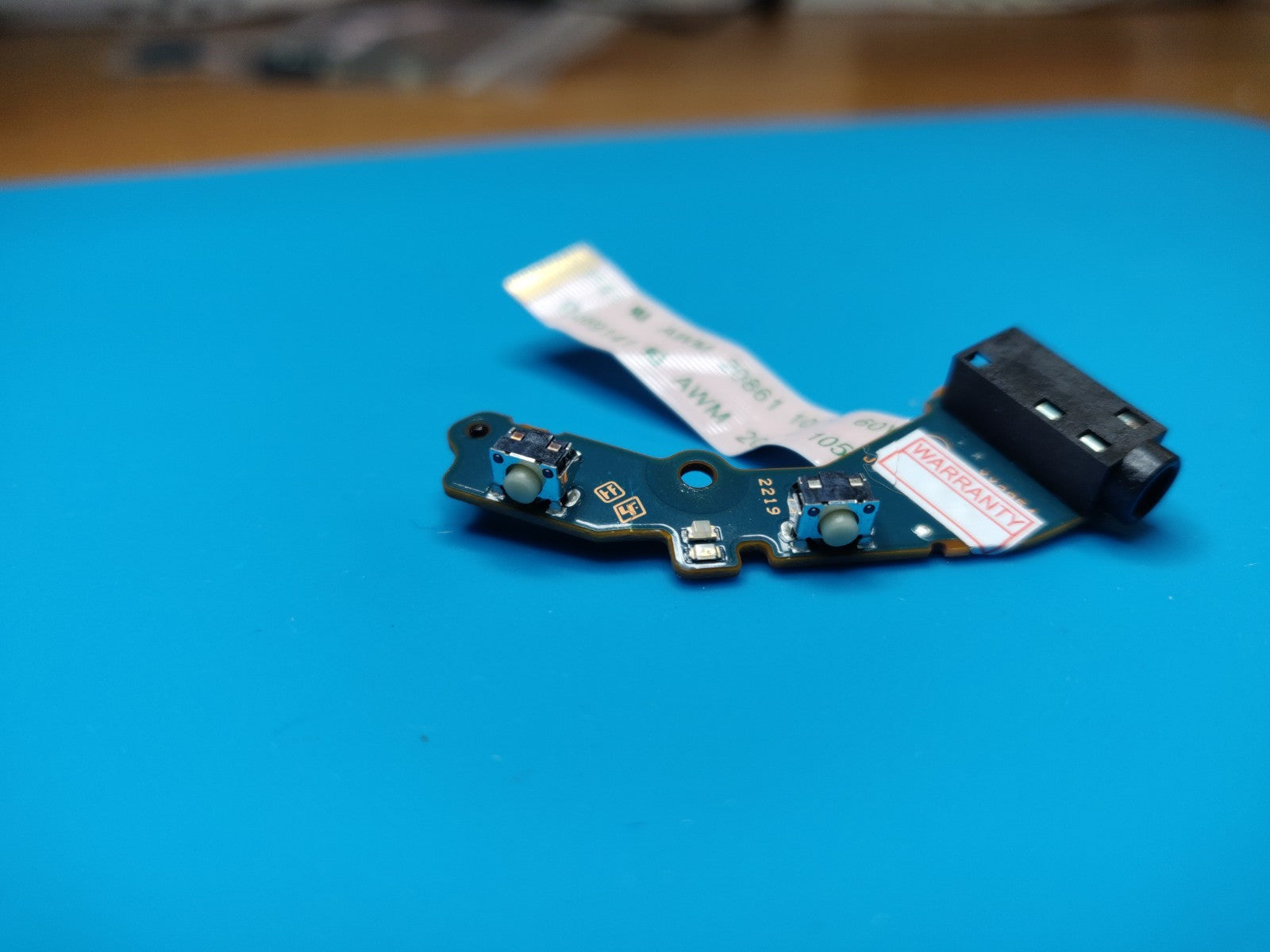 Sony WH-1000XM5 Buttons Auxiliar Jack 3.5 PCBA