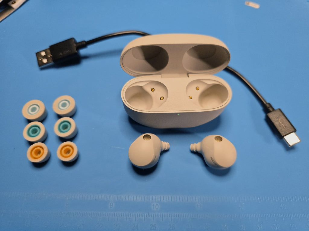 Sony WF-1000XM5 Wireless Over-the-Ear Headphones - Silver/Beige